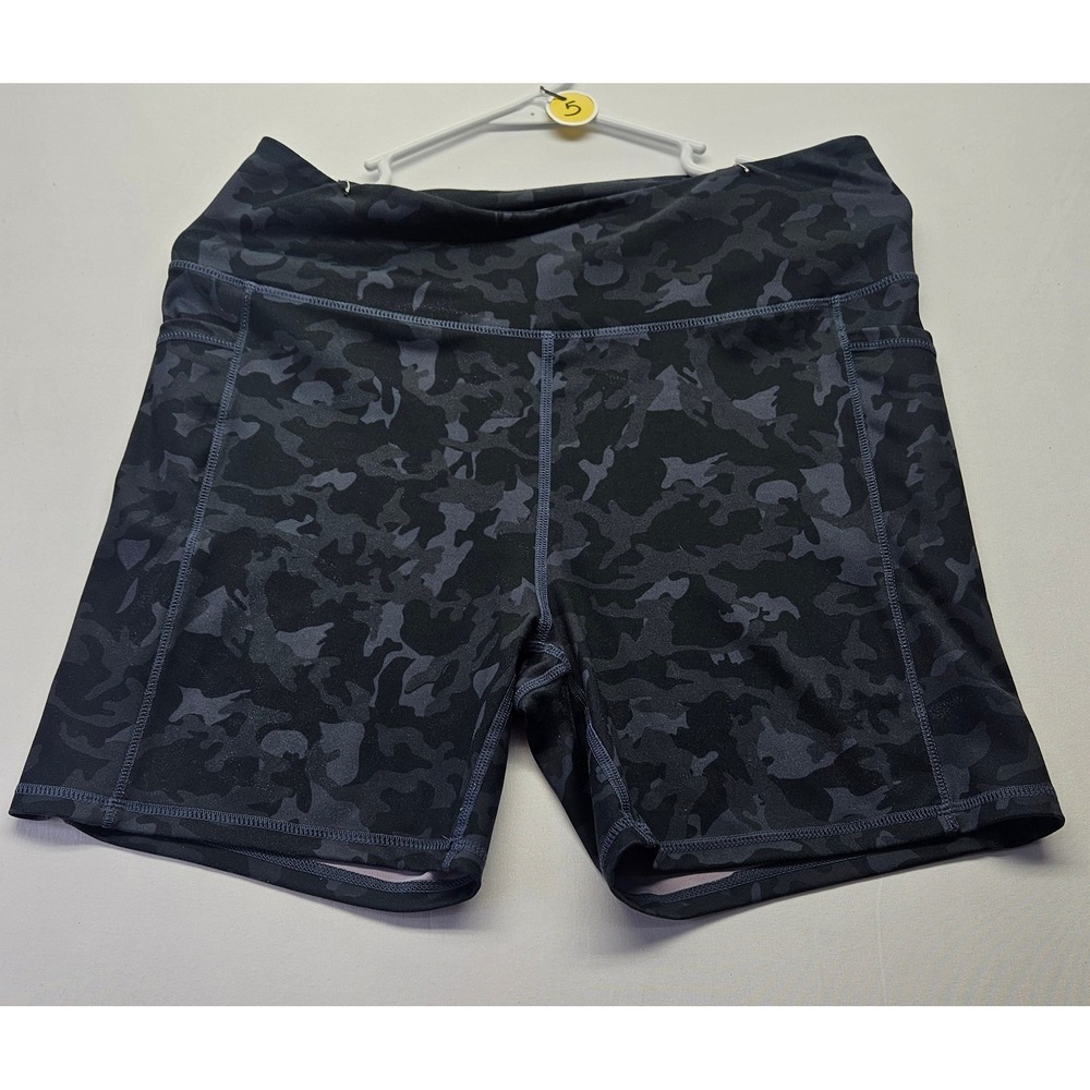 Lot of 2 Womens Athletic Bike Shorts Reebok Olive Green & Grey Camo Size S & XL